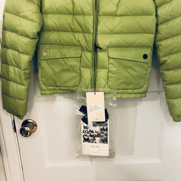 SALE!🎉🎊😎Women Jacket!NWT beautiful - Picture 3 of 4